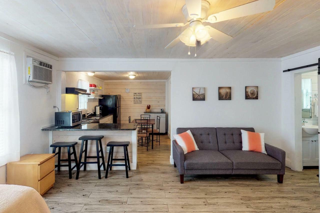 Villa Coastal Hideway #B à Rockport Extérieur photo